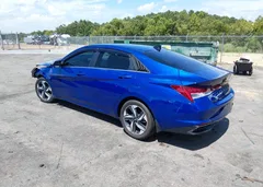 2023 Hyundai Elantra Limited — фото 3