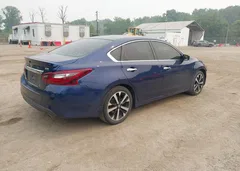 2018 Nissan Altima 2.5 Sr — фото 4
