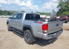 2017 Toyota Tacoma Trd Off Road — фото 3