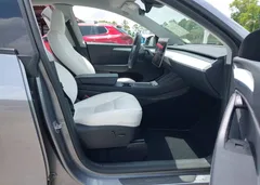 2024 Tesla Model Y Long Range Dual Motor All-Wheel Drive — фото 5