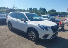 2023 Subaru Forester Premium — фото 1