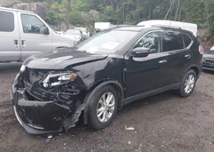 2015 Nissan Rogue Sv — фото 2