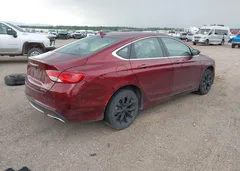 2015 Chrysler 200 C — фото 4