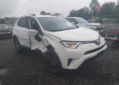 2016 Toyota Rav4 LE — фото 1