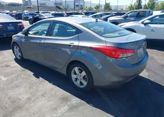 2012 Hyundai Elantra Gls — фото 3