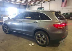 2017 Mercedes-Benz Glc 300 — фото 2