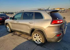 2015 Jeep Cherokee Latitude — фото 2