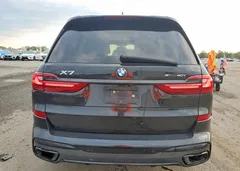 2022 BMW X7 xDrive40I — фото 6