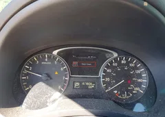 2015 Nissan Altima 2.5 S — фото 9