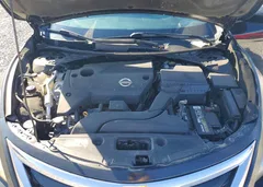 2013 Nissan Altima 2.5 — фото 11