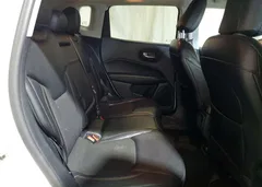 2017 Jeep Compass Latitude — фото 11