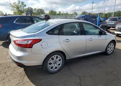 2012 Ford Focus SE — фото 3