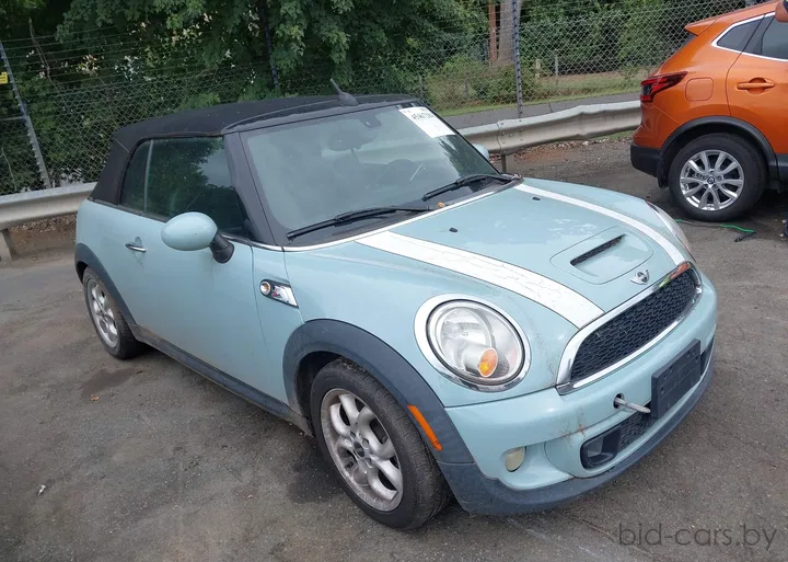 2013 MINI Convertible