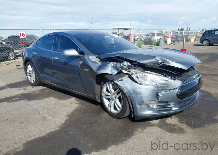 2013 Tesla Model S