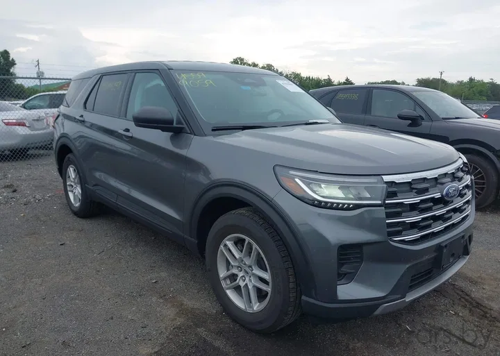 2025 Ford Explorer
